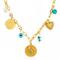 Goldfarbene Charm-Kette mit türkisfarbenen Augen, Herzen, Muscheln und Sternen