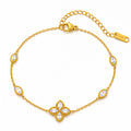 JOURÉ Armband vergoldet – zarte Ankerkette mit Blumen-Zirkonia-Anhänger und navette-Steinen, Edelstahl, Freisteller